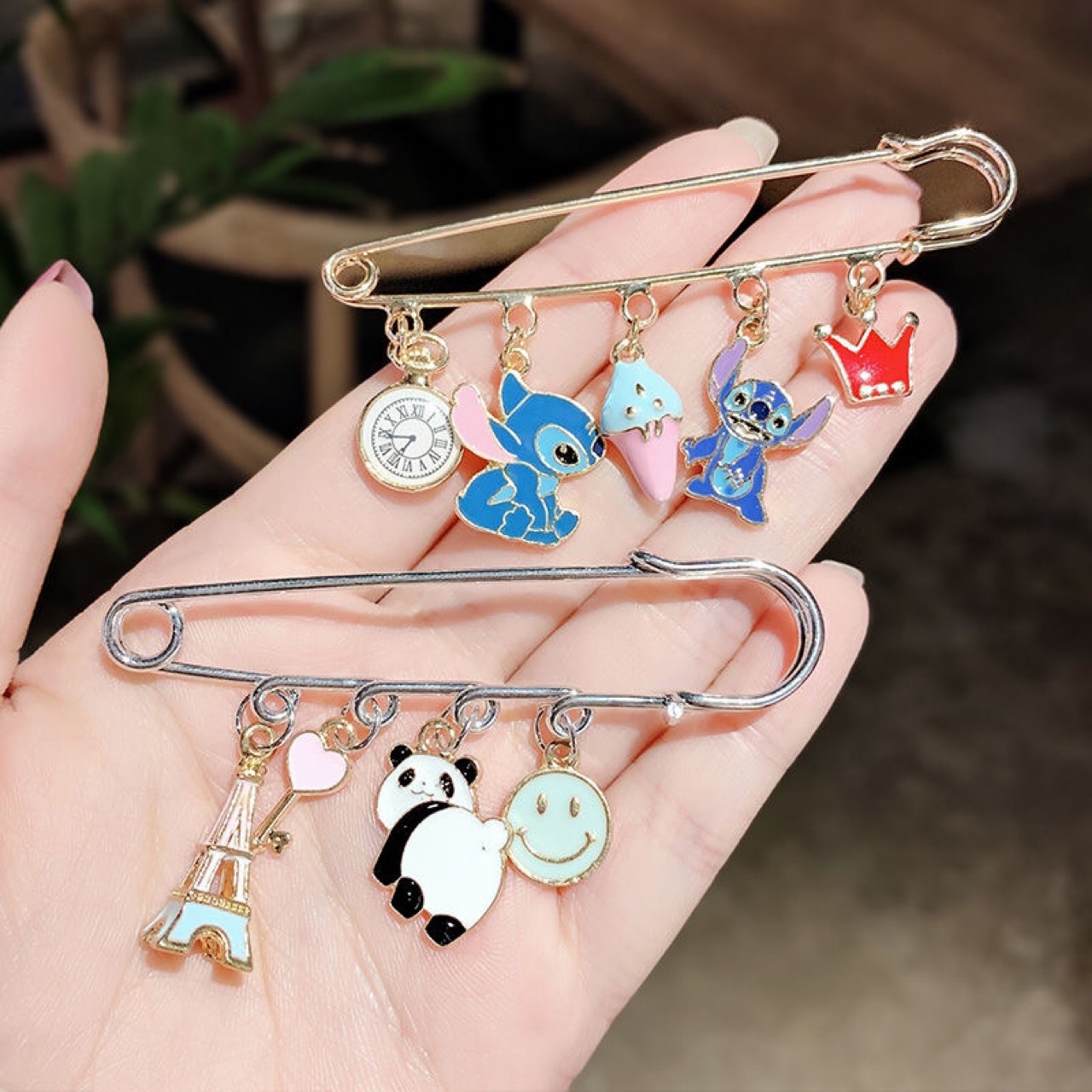 Cute Japanese Style Brooch Trendy Anti-Unwanted-Exposure Buckle Personality Safety Pin Fixed Clothes Cartoon Pin Sweater Accessories Women