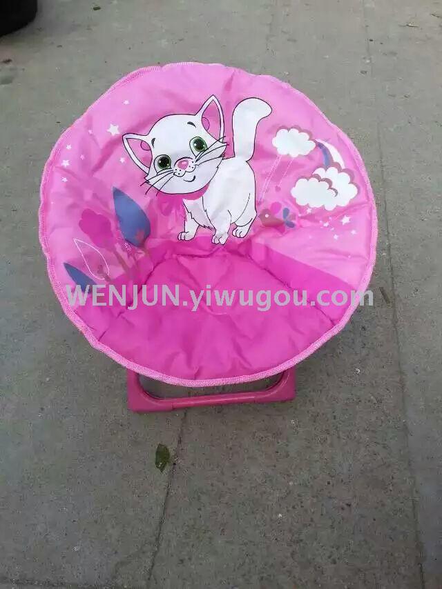 Foreign trade tail goods children's moon chair leisure folding chair sell well at home and abroad color mix Foreign trade tail goods children's moon chair leisure folding chair sell well at home and abroad color mix