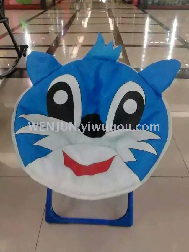 Foreign trade tail goods children's moon chair leisure folding chair sell well at home and abroad color mix Foreign trade tail goods children's moon chair leisure folding chair sell well at home and abroad color mix
