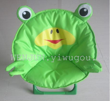 Foreign trade tail goods children's moon chair leisure folding chair sell well at home and abroad color mix Foreign trade tail goods children's moon chair leisure folding chair sell well at home and abroad color mix