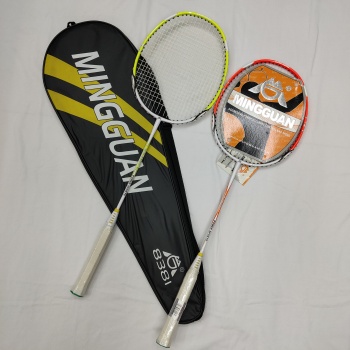 Clear inventory of aluminum alloy integrated badminton rackets school exercise rackets can be used as gifts Clear inventory of aluminum alloy integrated badminton rackets school exercise rackets can be used as gifts