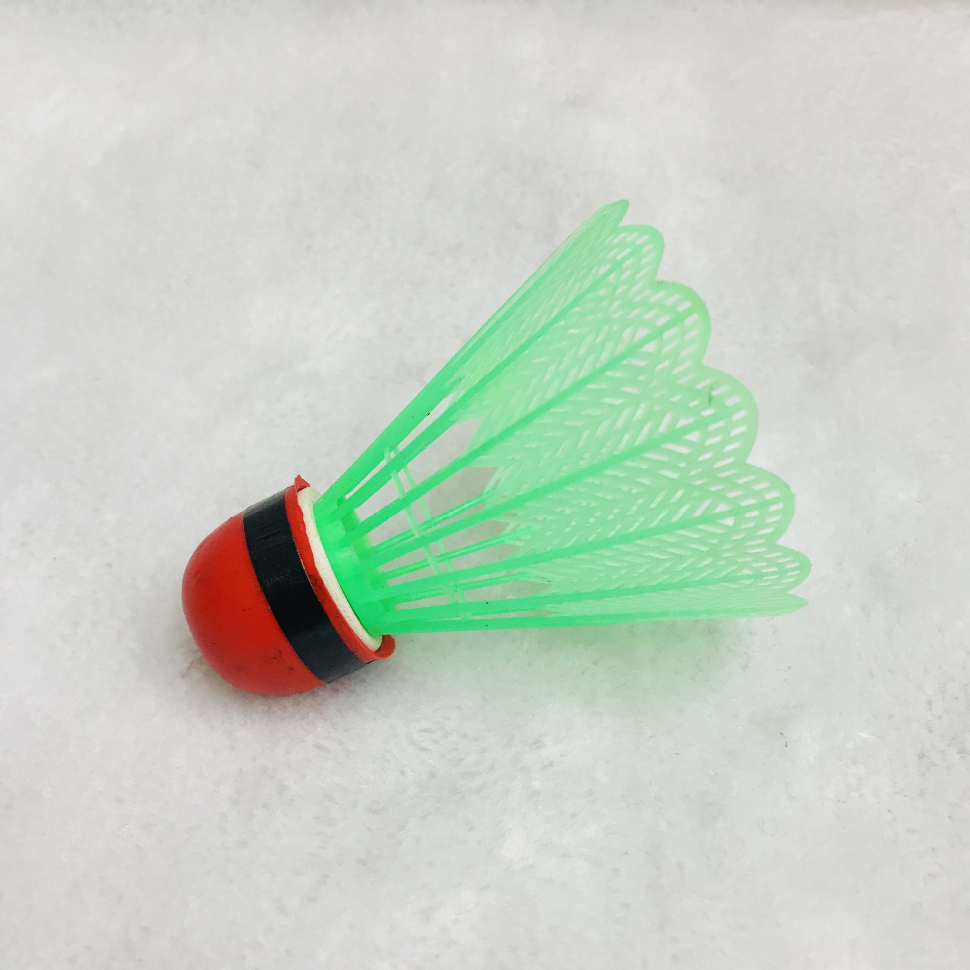 Factory direct selling color plastic badminton red leather top 12 children&#039;s entertainment training toys small wholesale