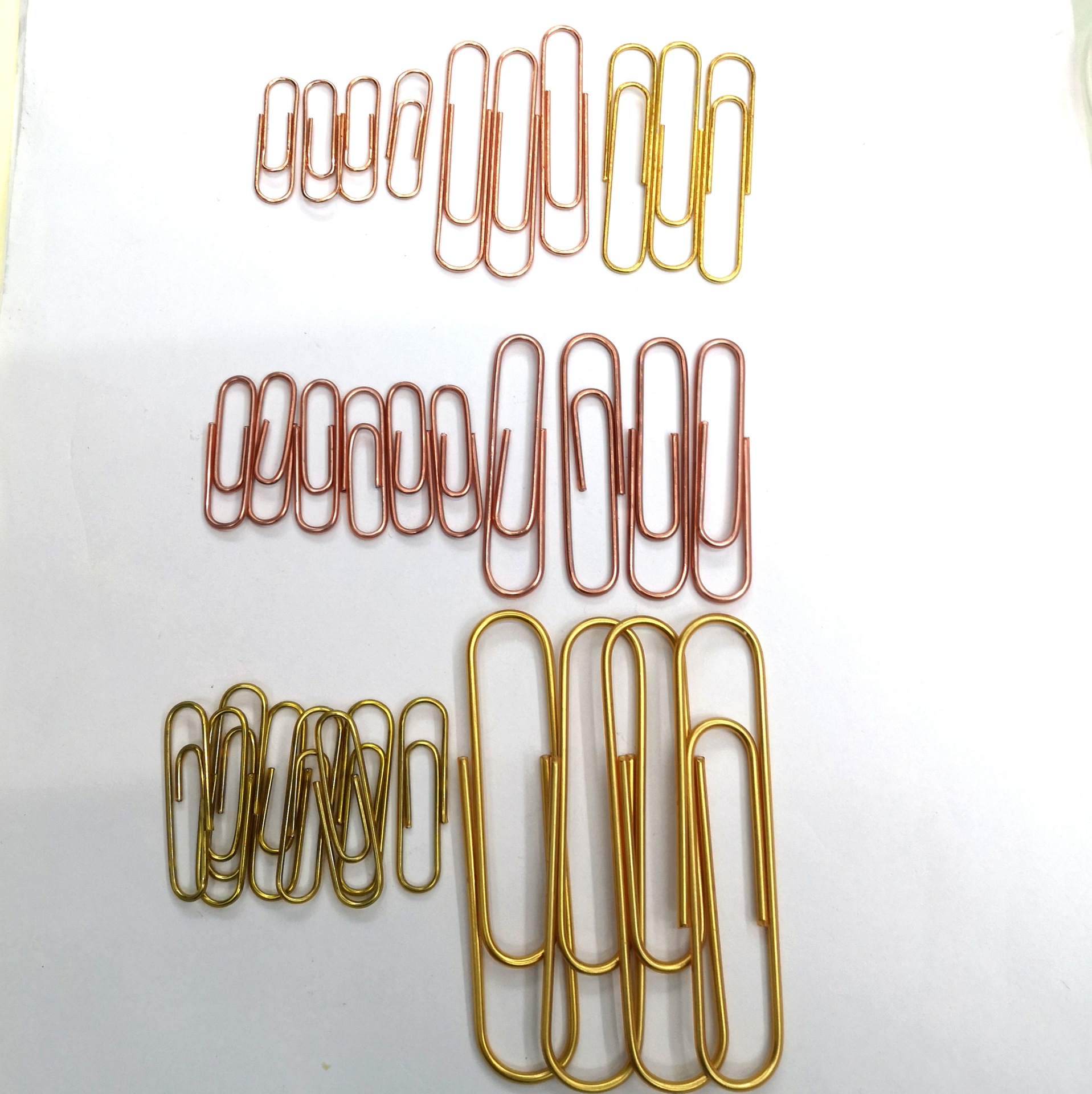 Factory Wholesale Plastic-Covered Paper Clip Bulk Gold 32mm/28mm Paper Clip Electroplated Rose Gold Color round Shape