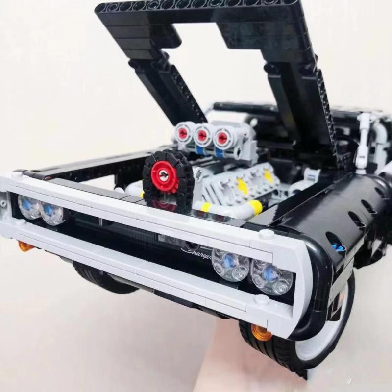 The new technology is compatible with 42111 Dodge War Horse Children&#039;s Puzzle Model Toy 180139