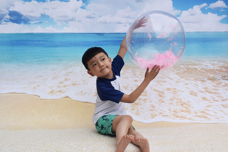 PVC inflatable Beach ball Transparent Flake ball Child Adult toy ball transparent Flake Beach ball filling ball