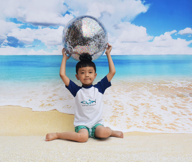 PVC inflatable Beach ball Transparent Flake ball Child Adult toy ball transparent Flake Beach ball filling ball