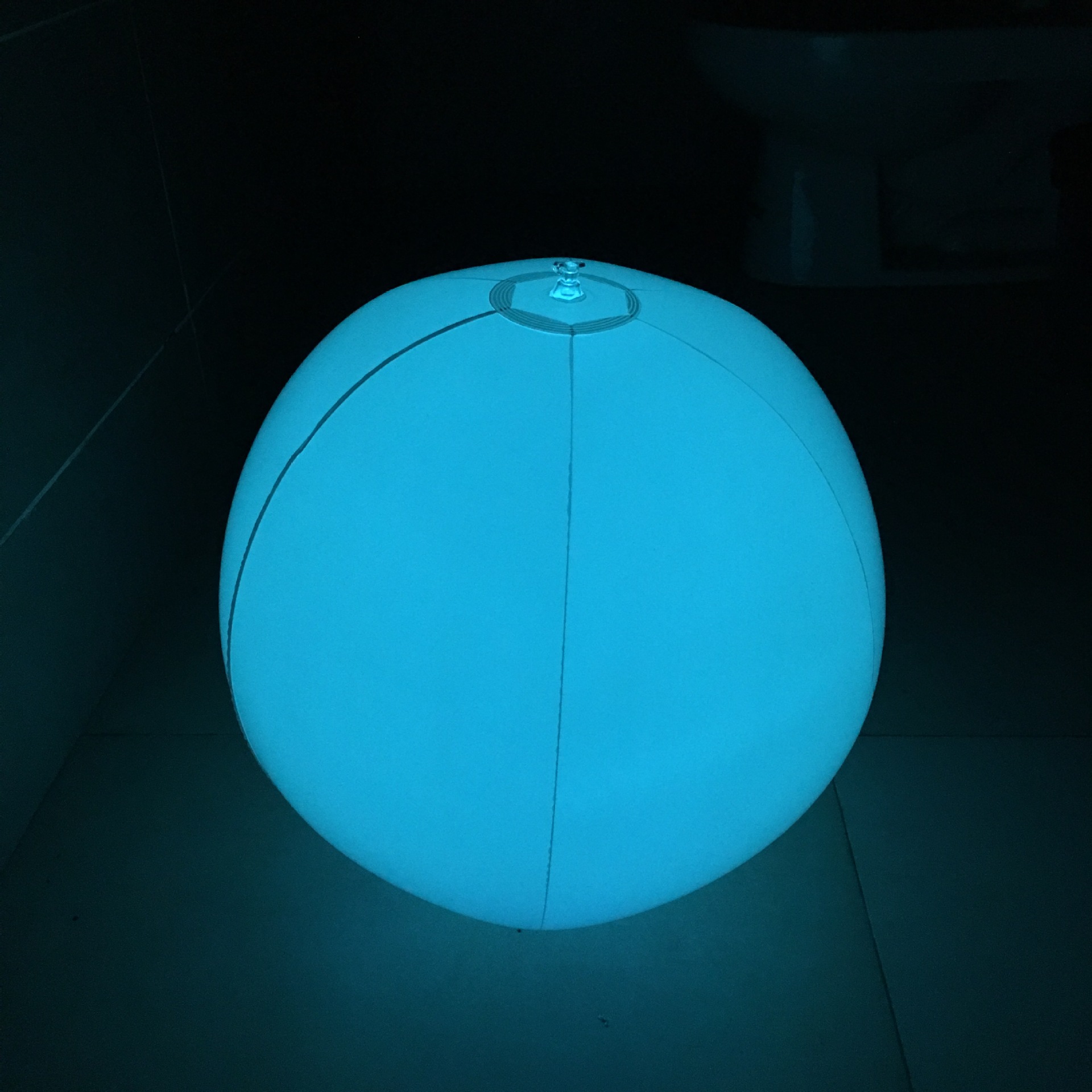 Amazon Luminous Balloon LED Flash Beach Ball Children's Water PVC Inflatable Remote Control Bounce Ball Amazon Luminous Balloon LED Flash Beach Ball Children's Water PVC Inflatable Remote Control Bounce Ball