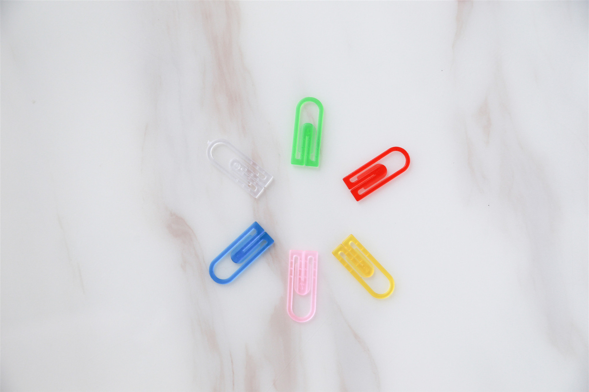 Plastic Paper Clip Office School Supplies Color Student Paper Storage Sorting Pin Boxed Anti-Rust Abs Plastic Paper Clip Office School Supplies Color Student Paper Storage Sorting Pin Boxed Anti-Rust Abs