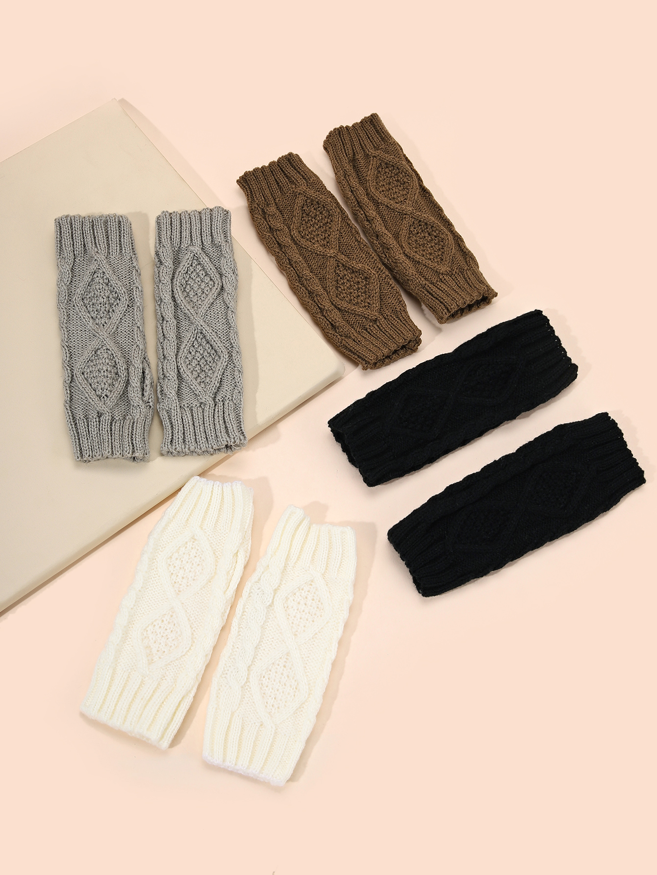 Knit Acrylic Gloves Rhombus Pattern Women Winter Mittens War Knit Acrylic Gloves Rhombus Pattern Women Winter Mittens War