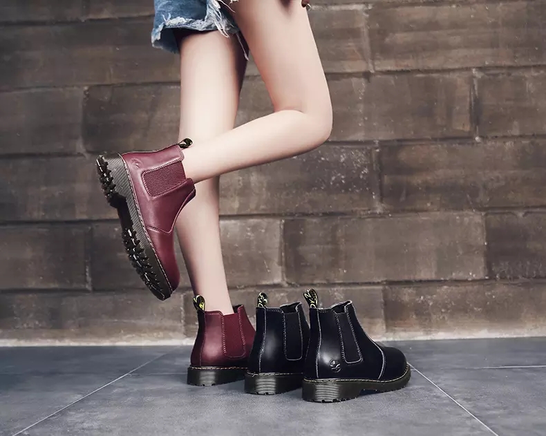 Autumn and winter Martin boots high help shoe boots woman worker outfit shoe big head shoe war Wolf Autumn and winter Martin boots high help shoe boots woman worker outfit shoe big head shoe war Wolf