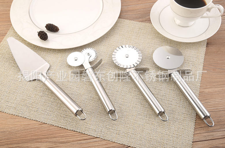 Stainless Steel round Tube Handle Cake Shovel 430 Material Pizza Shovel Triangle Spoon Cheese Shovel Stainless Steel round Tube Handle Cake Shovel 430 Material Pizza Shovel Triangle Spoon Cheese Shovel