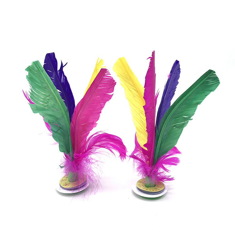 Factory Supply Kick Shuttlecock Student Sporting Goods Colorful Feather Shuttlecock Outdoor Sports 2 Yuan Department Store Wholesale