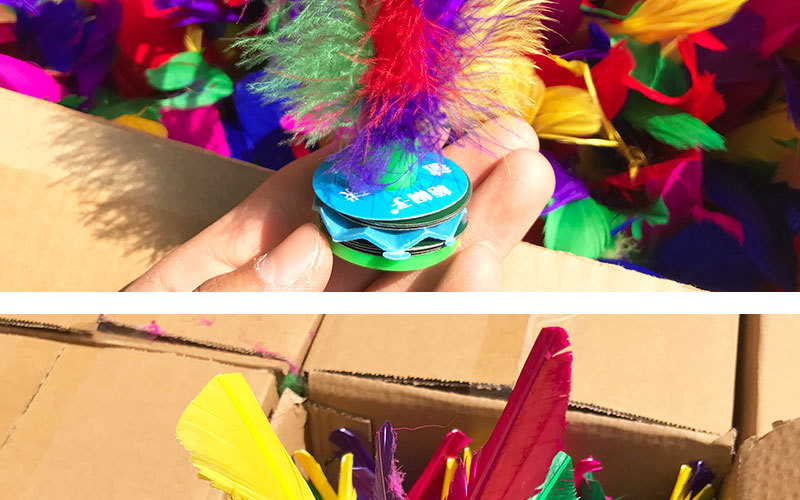 Factory Supply Kick Shuttlecock Student Sporting Goods Colorful Feather Shuttlecock Outdoor Sports 2 Yuan Department Store Wholesale Factory Supply Kick Shuttlecock Student Sporting Goods Colorful Feather Shuttlecock Outdoor Sports 2 Yuan Department Store Wholesale