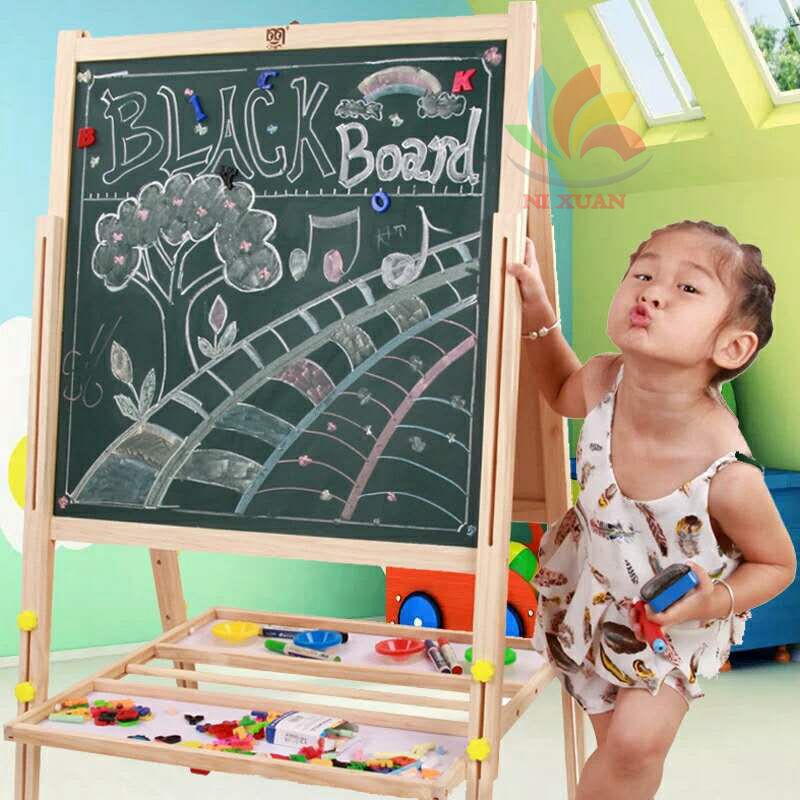 Teacher teaching special chalk kit children blackboard writing chalk clip Teacher teaching special chalk kit children blackboard writing chalk clip