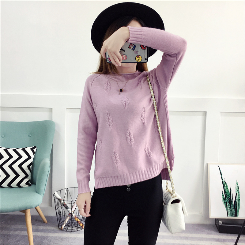 Rolled edge half turtleneck sweater female pullover of autumn winter version of cuff loose short version of the bottom split sweater