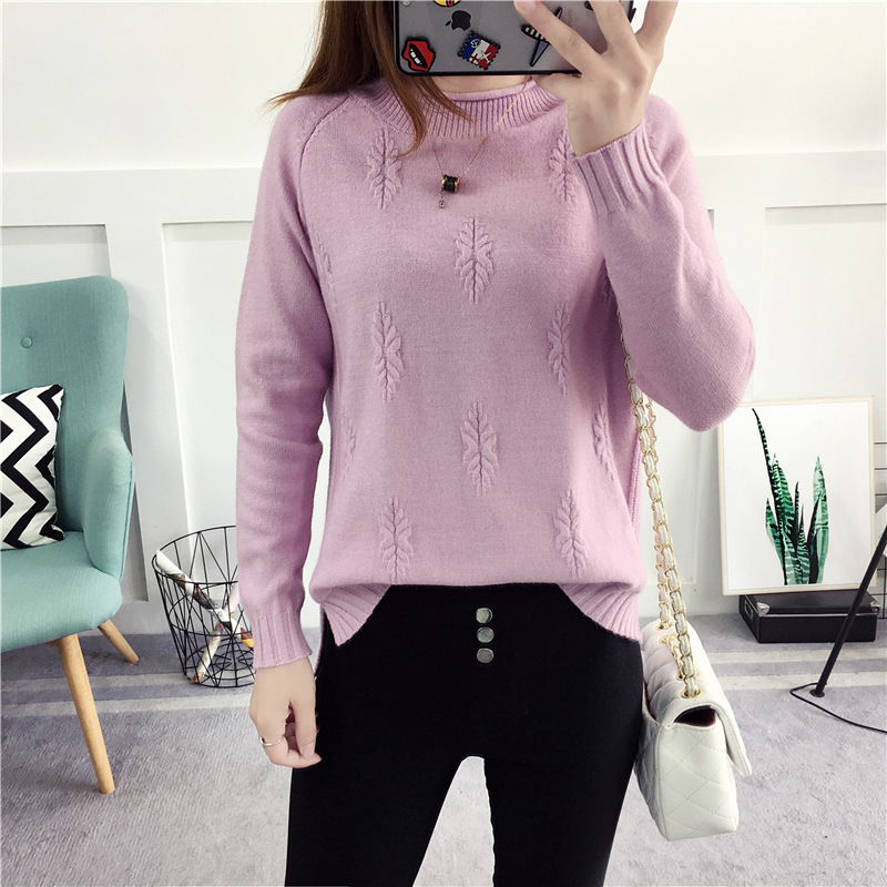 Rolled edge half turtleneck sweater female pullover of autumn winter version of cuff loose short version of the bottom split sweater