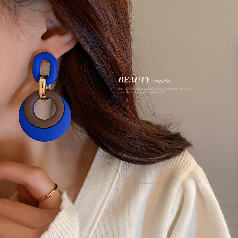 Klein Blue 925 Silver Needle Geometric Circle Chain Earrings Personalized and Temperamental Stud Earrings Ins High Sense Korean Earrings