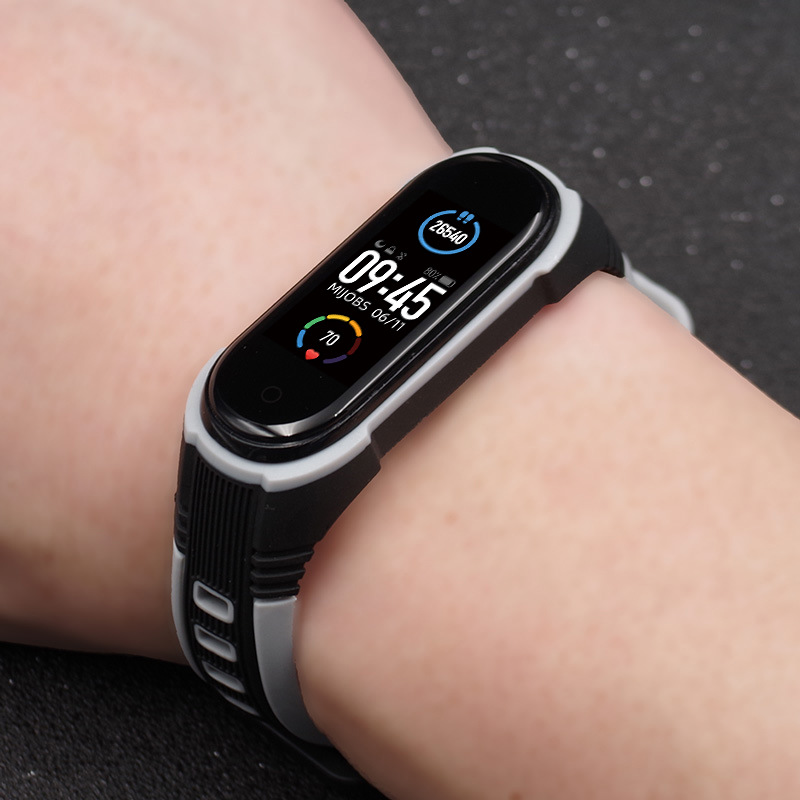 Bracelet 4 Strap Xiaomi Bracelet 5 Wrist Strap Universal 3 Generation Silicone TwoColor Original Intellectual Property