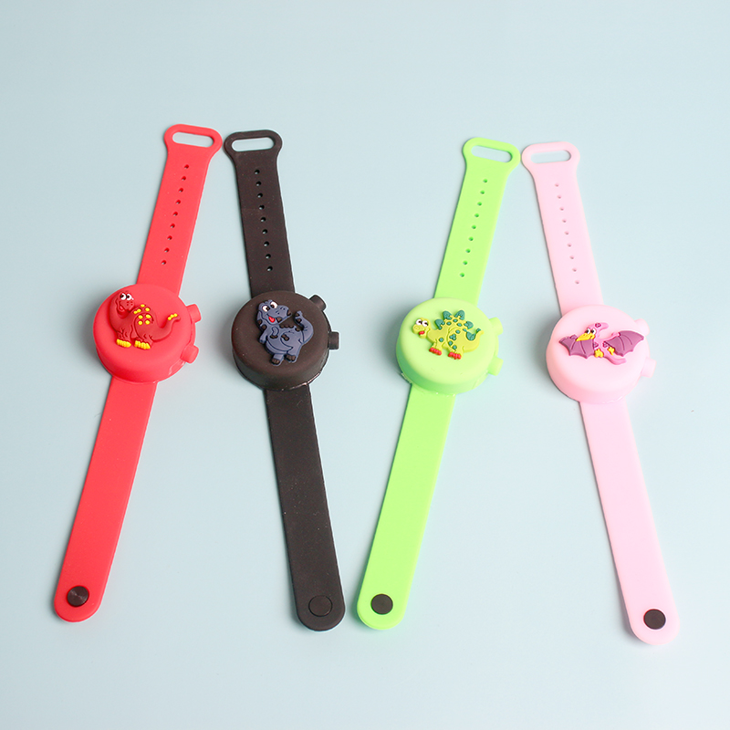 Cartoon Hot Selling Portable Water-Free Hand Sanitizer Bracelet Silicone Disinfectant Watch Wrist Strap Hand Lotion Distributor