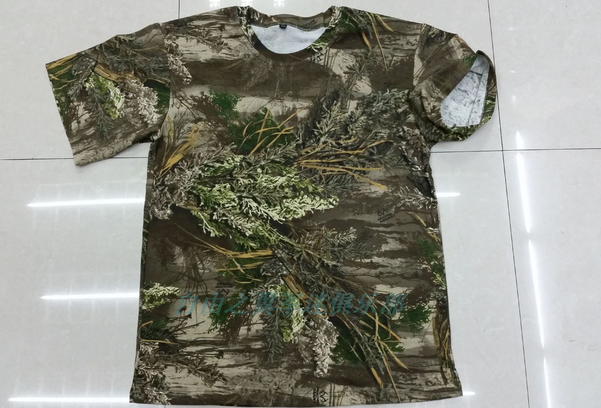 Bionic camouflage t-shirt Camo hunting clothing outdoors summer camouflage t-bird suit with short sleeves cotton vest Bionic camouflage t-shirt Camo hunting clothing outdoors summer camouflage t-bird suit with short sleeves cotton vest
