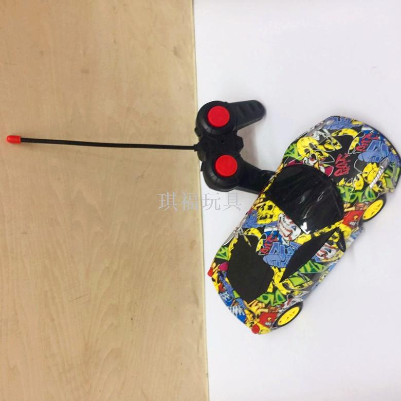 New children charging remote control car cool graffiti remote control car four channels around educational toys gifts