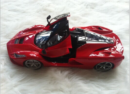 1:24 Ferrari remote-control door auto cool r/c car