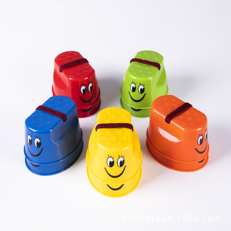 Children &#039;S Early Education Plastic Smiley Face Kindergarten Walking On Stilts Outdoor Sports Balance Sensory Training Equipment Toys