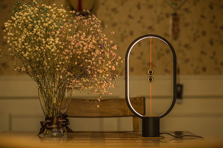 Lamp Magnetic Suction Balance Light Creative Table Lamp Led Small Night Lamp Ornament Decoration Living Room Bedroom Lamp Magnetic Suction Balance Light Creative Table Lamp Led Small Night Lamp Ornament Decoration Living Room Bedroom