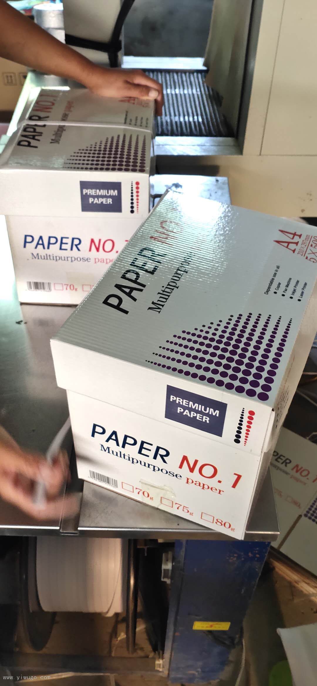 A Large Number of Batch Delivery Ports 70G A3 A4 Copy Paper Printing Paper 500 Sheets/Pack 5 Packs/Box