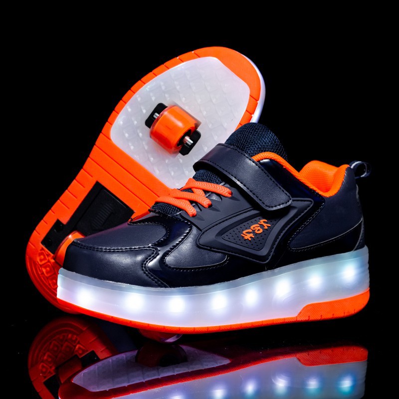 Amazon AliExpress Supply Luminous Children&#039;s Two-Wheel Heelys Charging Skate Shoes Boys and Girls Skates Manufacturer
