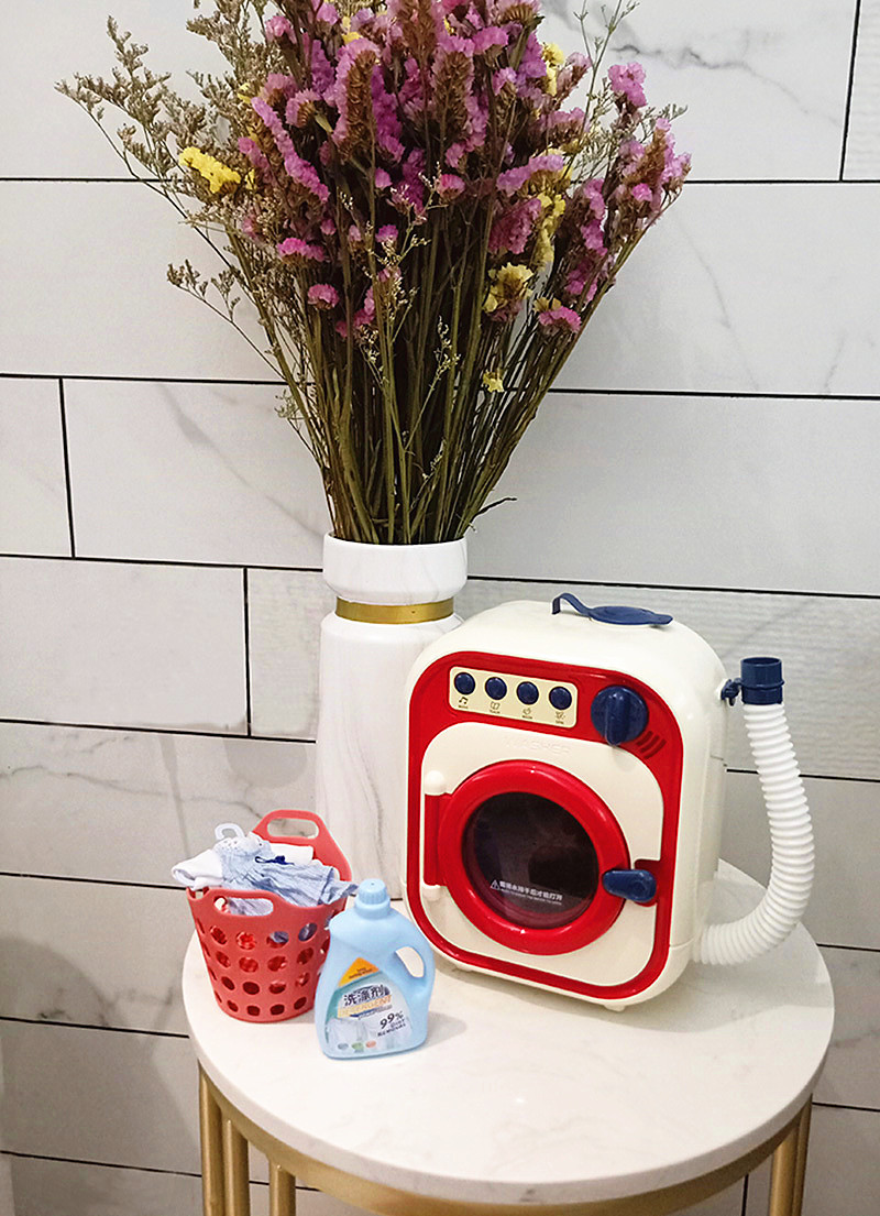 In 2020, a new type of girls' roller washing machine, toys and small household appliances for children can be rotated for washing and added with water