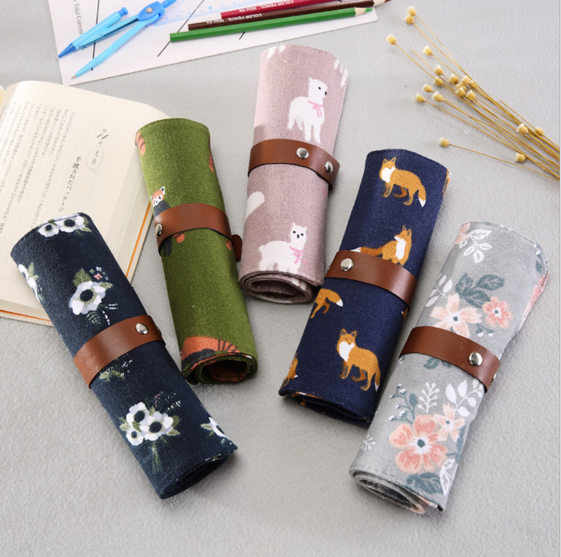 Japanese and Korean Partysu Creative Bandage Roller Shutter Pen Pouch, Pen Holder Multifunctional Makeup Brush Buggy Bag