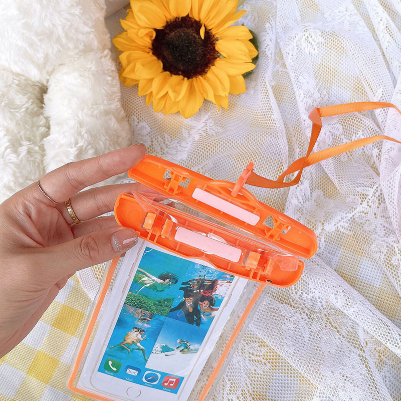 Factory Wholesale Luminous Fluorescence PVC Transparent Mobile Phone Waterproof Bag Swimming Photography Diving 6.5 Inch Waterproof Cover