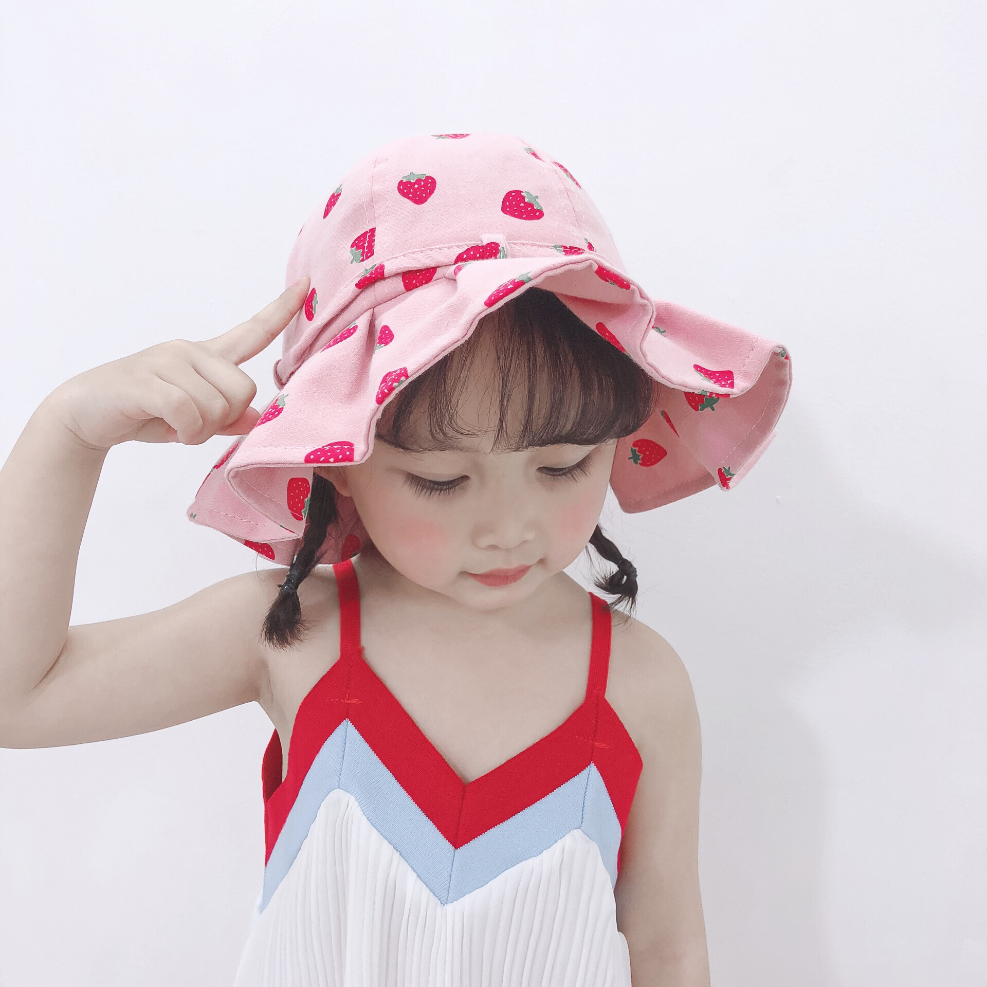 Female baby hat fisherman hat spring and summer sun shade thin basin hat 2-5 years old lovely fruit princess hat Korean version of the children&#039;s hat
