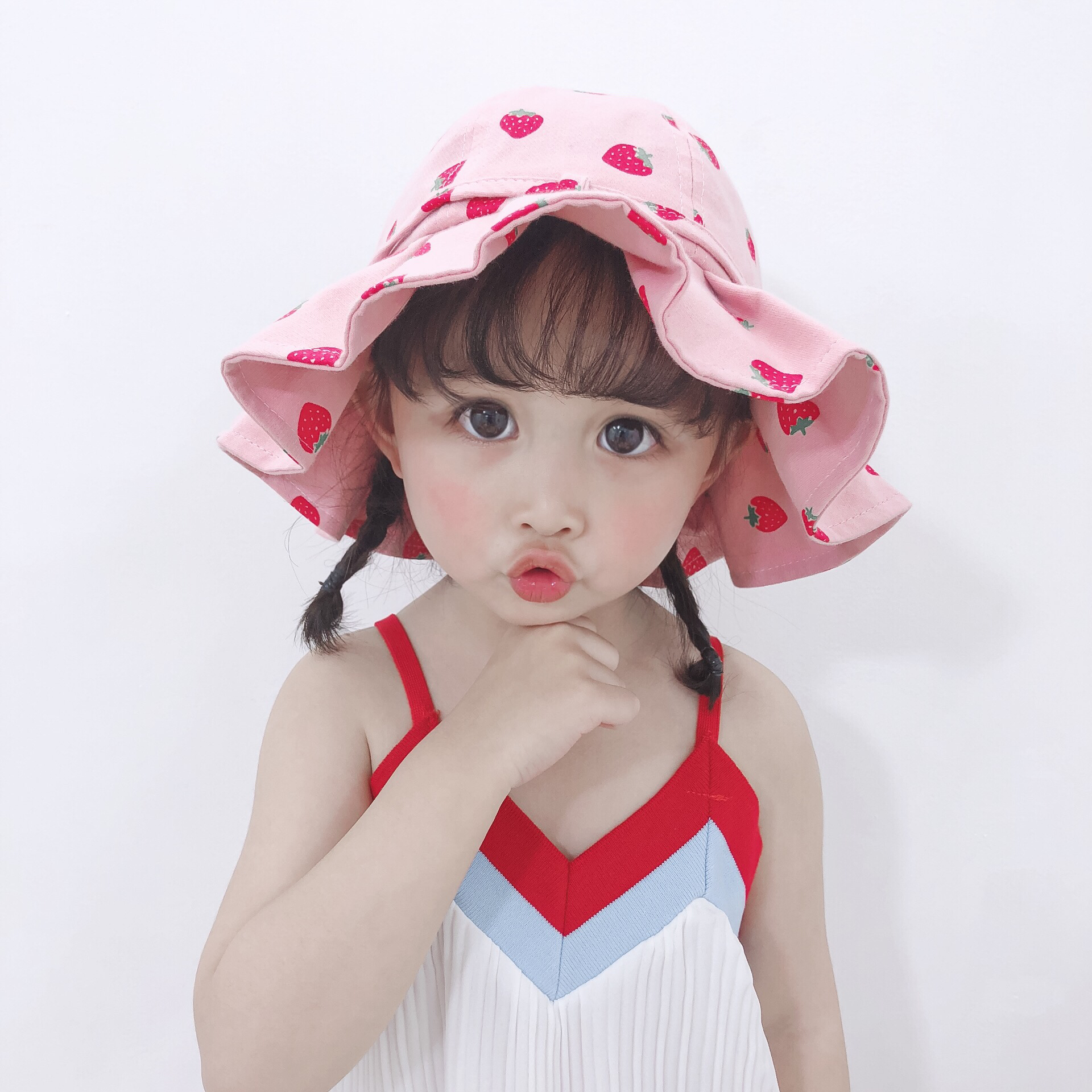 Female baby hat fisherman hat spring and summer sun shade thin basin hat 2-5 years old lovely fruit princess hat Korean version of the children's hat Female baby hat fisherman hat spring and summer sun shade thin basin hat 2-5 years old lovely fruit princess hat Korean version of the children's hat