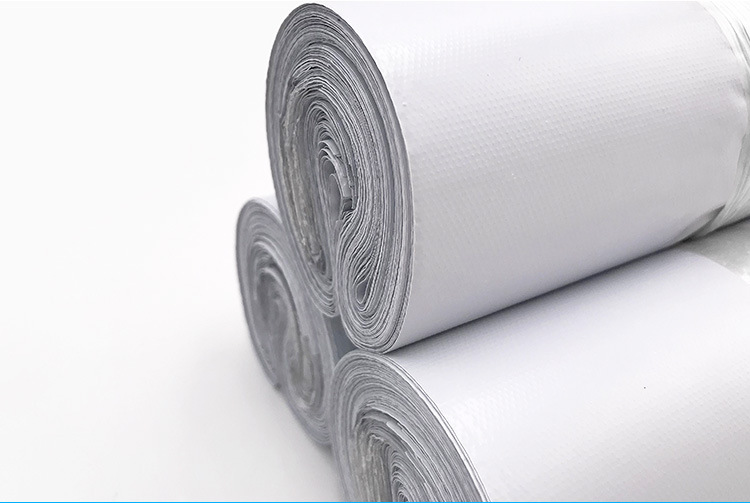 [Economic Model] White Express Bag Wholesale Clothing Packaging Waterproof Bag 28 * 42cm Logistics Packing Bag Customized