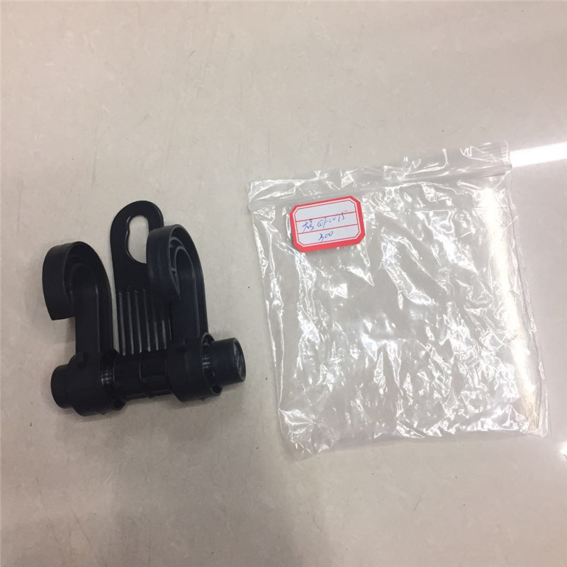 Car dual hook car multi - purpose chair back multi - functional plastic hook