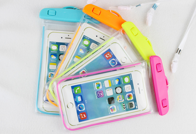 Luminous shiny PVC mobile phone waterproof bag waterproof beach bag in stock