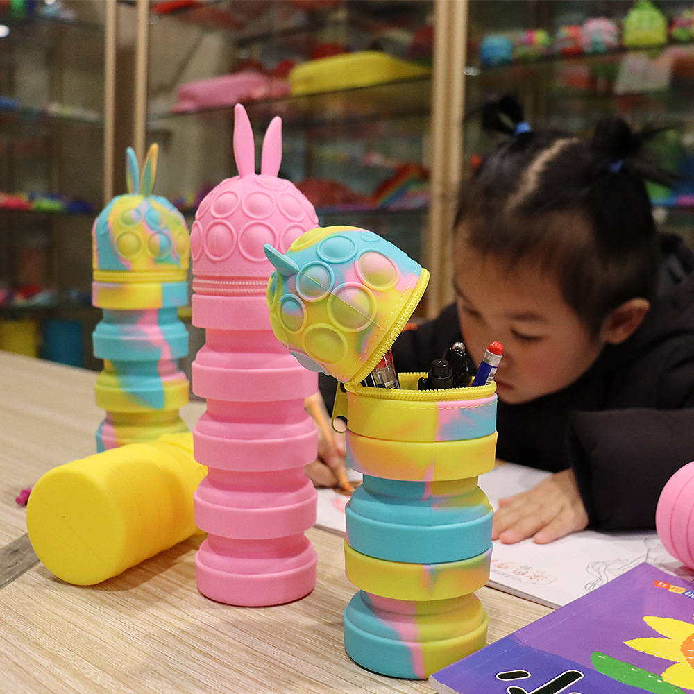 Cross-Border New Arrival Cartoon Rabbit Cat Pen Holder Children Student Stationery Box Decompression Bubble Pencil Case Deratization Pioneer
