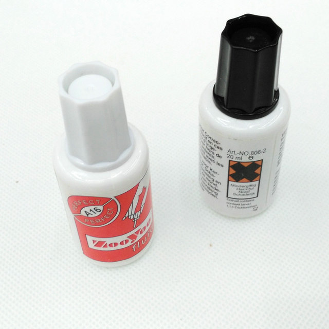 Color box double bottle of correction fluid bottle with brush liquid paper correction fluid