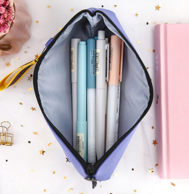 Inverted trapezoidal pen bag this girl creative student pen bag stationery storage bag Inverted trapezoidal pen bag this girl creative student pen bag stationery storage bag