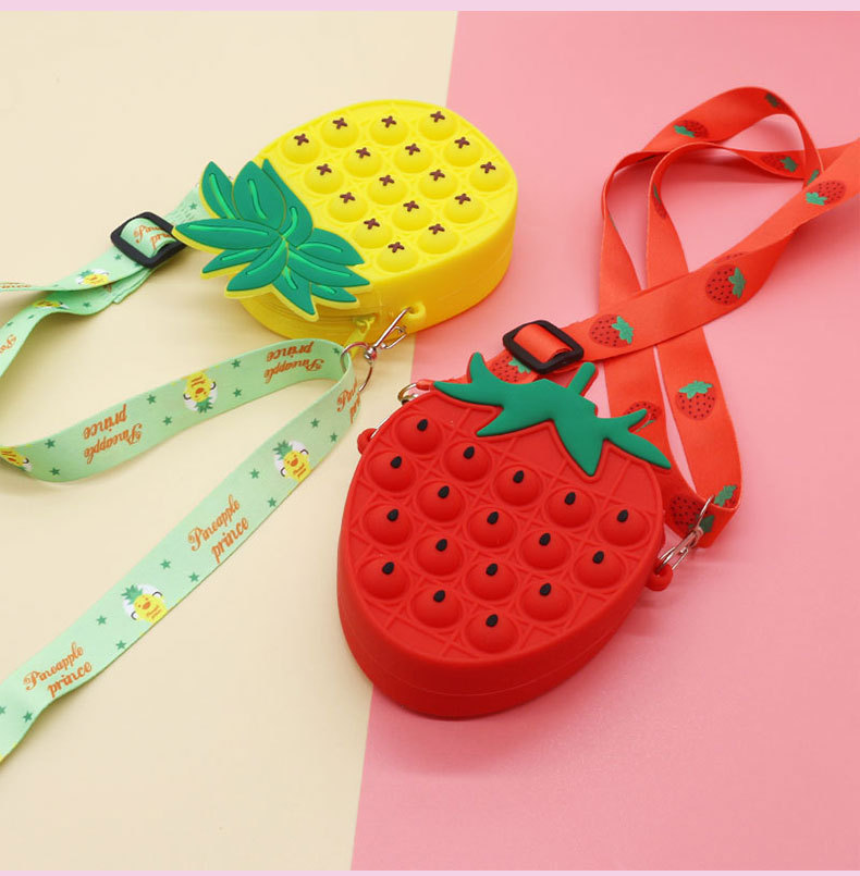 Rat Killer Pioneer Unicorn Bag Pencil Case Handbag Butterfly Bag Horse Head Silicone Coin Purse Crossbody Bag Rat Killer Pioneer Unicorn Bag Pencil Case Handbag Butterfly Bag Horse Head Silicone Coin Purse Crossbody Bag