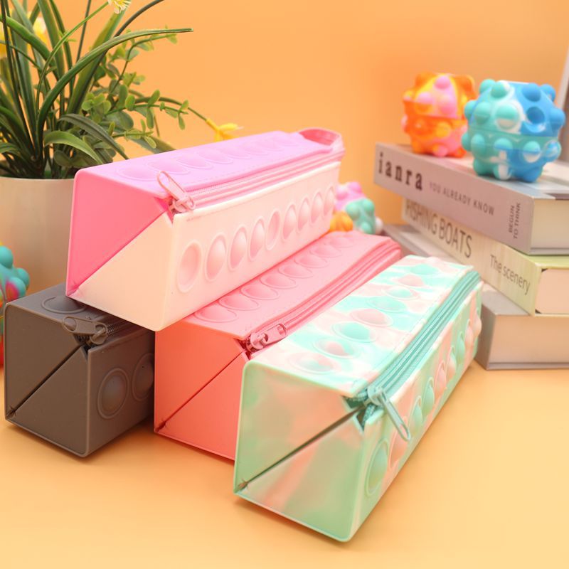 Cross-Border New Arrival Pencil Case Student Retractable Stationery Box Deratization Pioneer Decompression Storage Bag Folding Silicone Cosmetic Bag