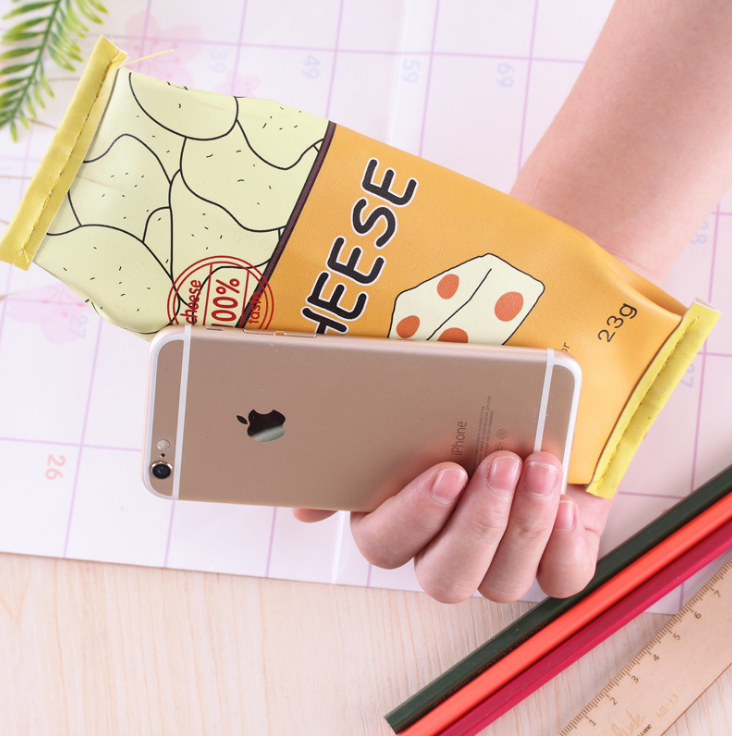 Snack pencil bag cartoon pencil bag Korean stationery bag cute pen bag small fresh pen bag