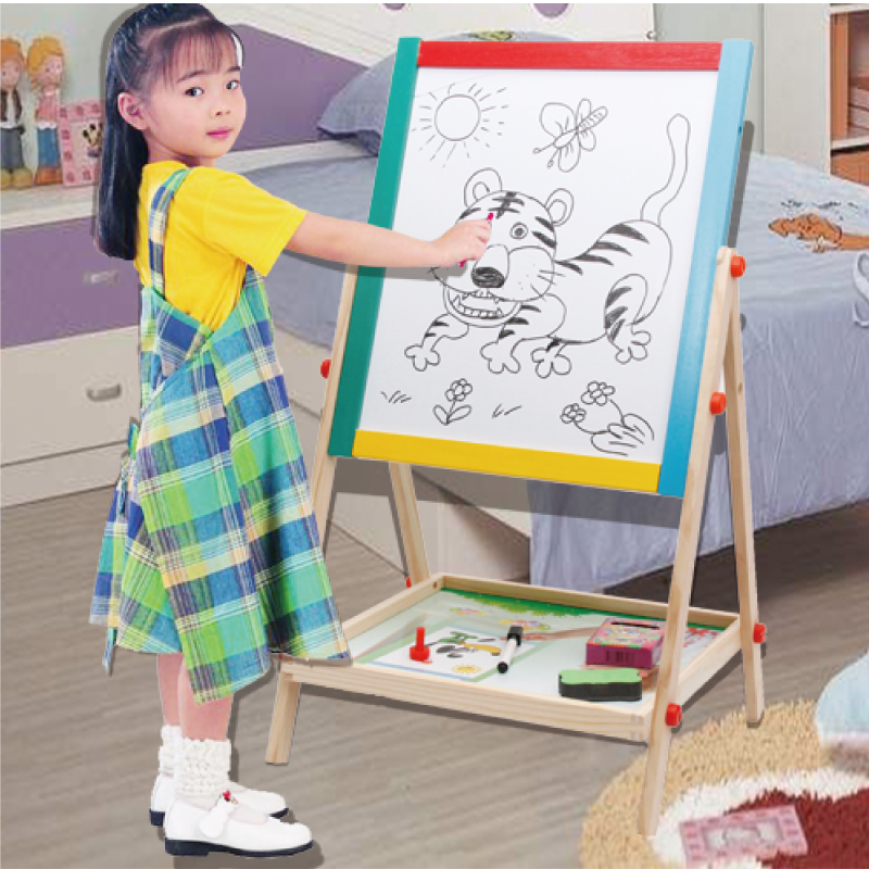 Small children&#039;s wooden color palette