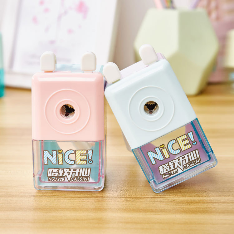 Factory Direct Supply Cute Penknife Cartoon Creative Pencil Sharpener E-Commerce Drainage Hand-Cranking Pencil Sharpener Wholesale Pencil Sharpener