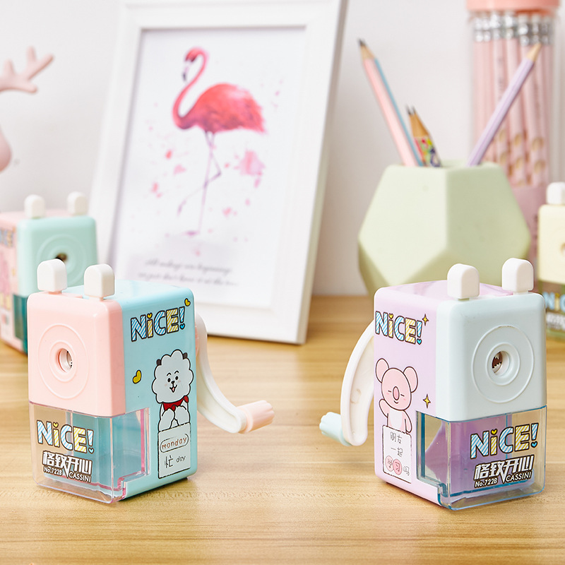 Factory Direct Supply Cute Penknife Cartoon Creative Pencil Sharpener E-Commerce Drainage Hand-Cranking Pencil Sharpener Wholesale Pencil Sharpener