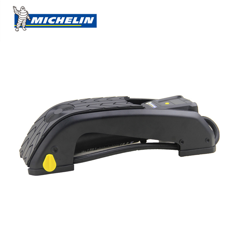 Real Michelin digital display horizontal bar foot pump on the small digital display tire pressure inflator Real Michelin digital display horizontal bar foot pump on the small digital display tire pressure inflator