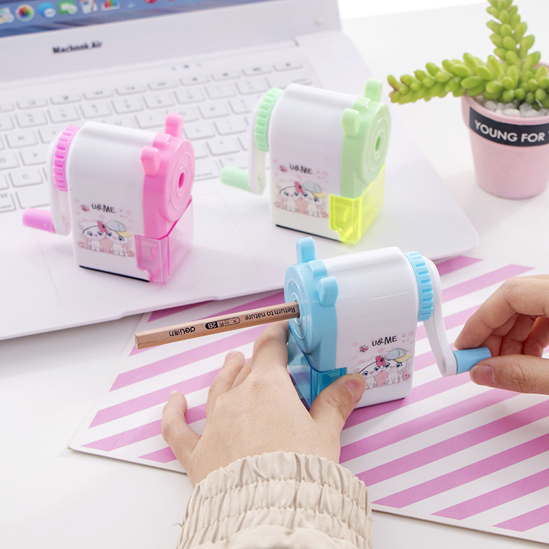 Creative Cartoon Automatic Pen Entry Pencil Shapper Student Studying Stationery Supplies Children&#039;s Hand Shake Pencil Sharpener Factory Wholesale
