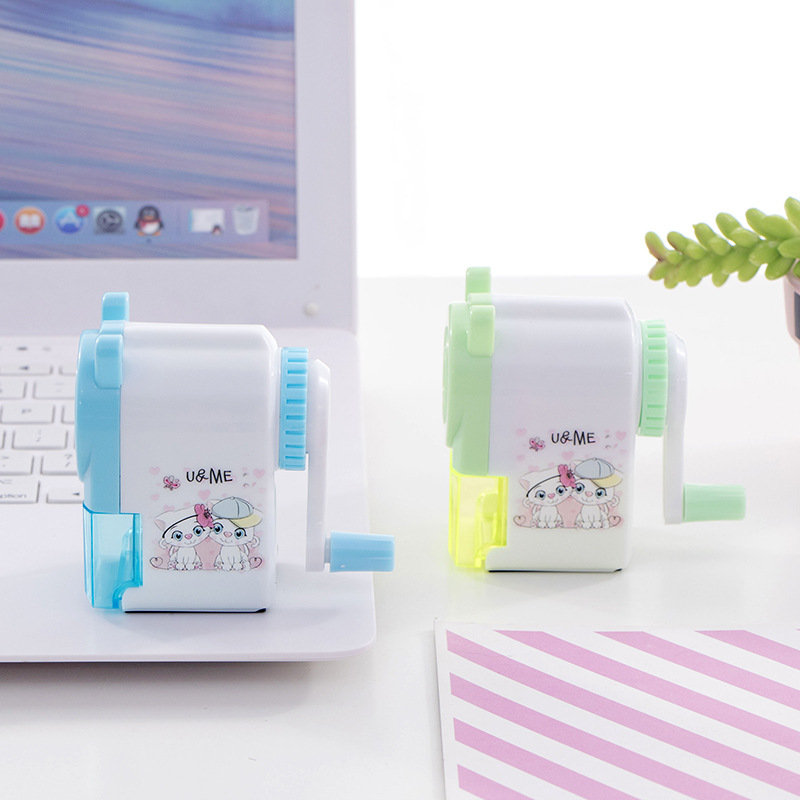 Creative Cartoon Automatic Pen Entry Pencil Shapper Student Studying Stationery Supplies Children&#039;s Hand Shake Pencil Sharpener Factory Wholesale